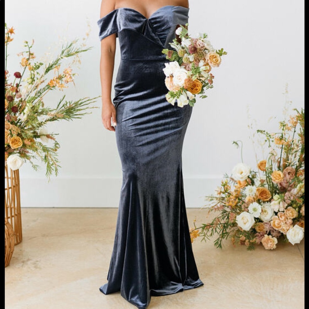 Revelry velvet emerald green Bardot gown
